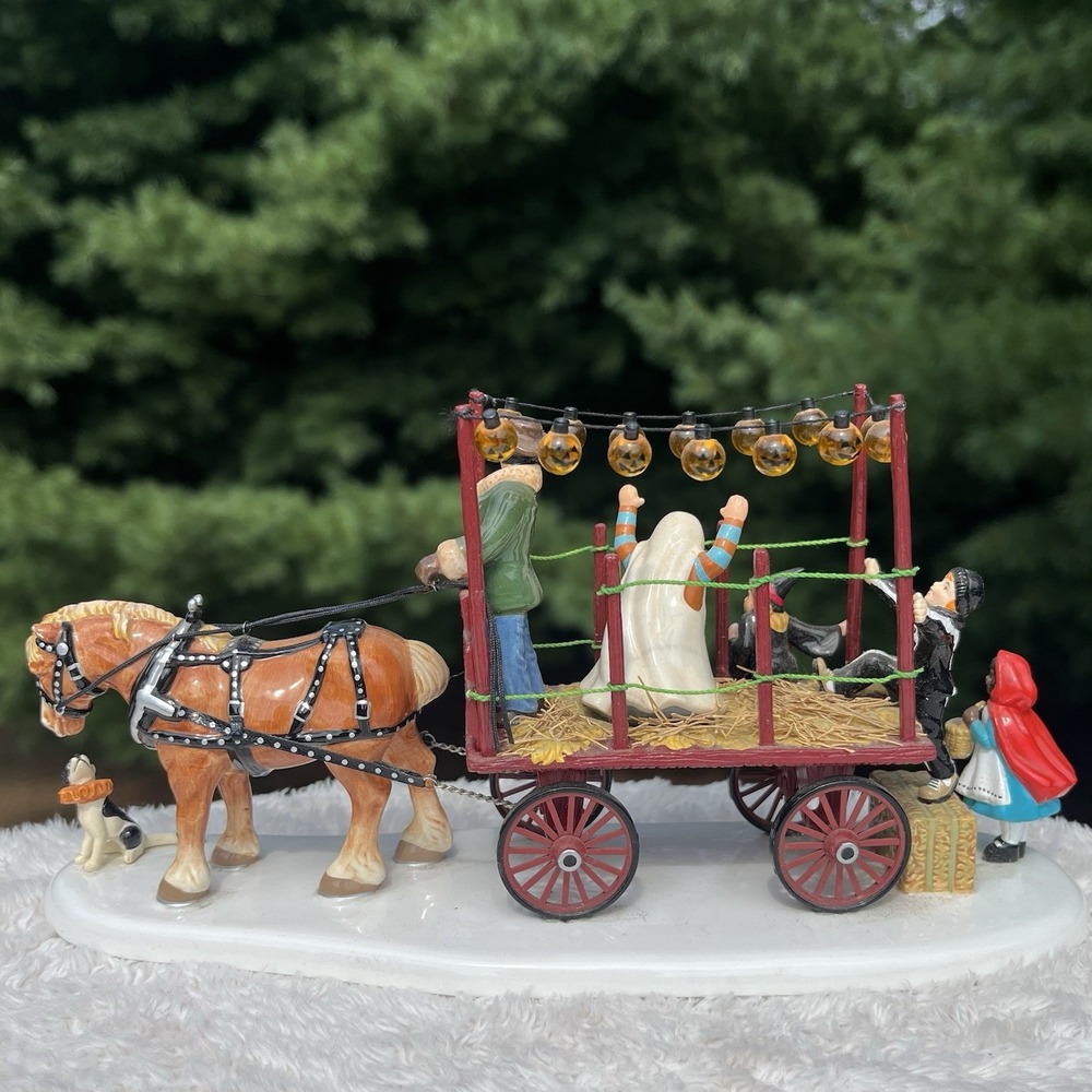 Dept 56 Halloween Hayride Clydesdale Kids Ghost Pumpkin Witch Snow Village w Box - Picture 2 of 11